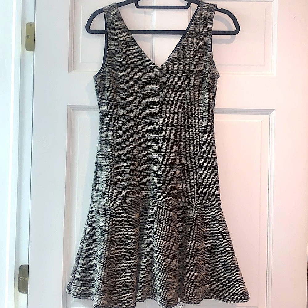Banana Republic Marled Tweed Fit and Flare Tank Dress Size 4 Black/Cream - Picture 4 of 11